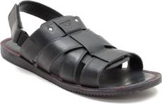 Red Tape Men Black Sandals Image