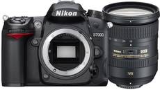 Nikon DX D7200 DSLR (with AF-S 18-200mm VR Kit Lens)