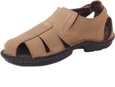 Athlego Men Brown Sandals Image