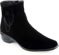 Shuz Touch Boots Image