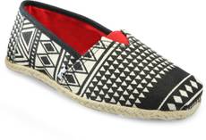 Edjoe Women's Casual Shoes Loafers Image
