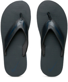 nike slippers size 5