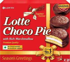 Lotte Choco Pie with Rich Marshmallow Cream Sandwich