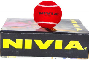 Nivia CT 3812-R Cricket Ball - Size: 5