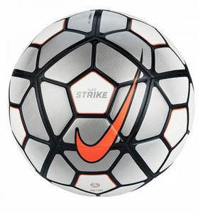 Nike AEROWTRAC Strike 2016 Football - Size: 5