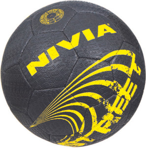 Nivia Street Football - Size: 5