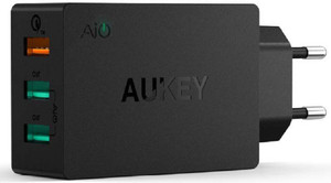 Aukey 42W 3-Port USB with Qualcomm Quick Charge 3.0 Mobile Charger