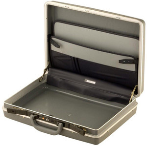 Safari briefcase 2025