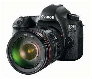 Canon DSLR Camera (Kit 24 - 105)