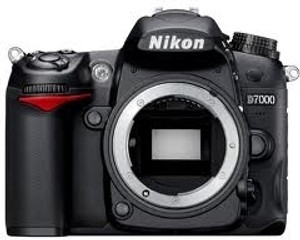 Nikon D7000 DSLR Camera (Body only)