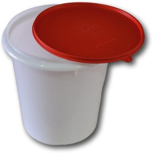 Tupperware Giant Canister - 9 L Plastic Food Storage