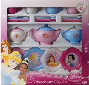 26 Piece Disney Princess Dinnerware Set