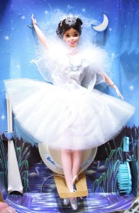 BARBIE 1998 Retired Barbie As the Swan Queen in Swan Lake From the