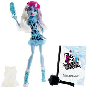 Abbey clearance bominable doll