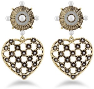 Jazz Jewellery Kundan Designer White Pearl Antique Gold Plated Earring Jewellery Alloy Drop Earring