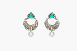 Rich Lady Princess Delight Alloy Chandbali Earring