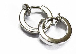 Chandrika Pearls Classy Alloy Clip-on Earring