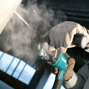 Makita HR2610 Rotary Hammer Drill Best 