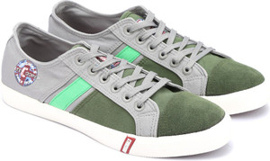 lee cooper canvas sneakers