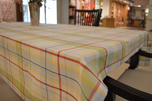HOME MATTERS Checkered 6 Seater Table Cover