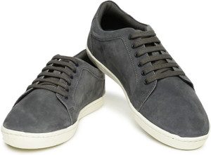 wrogn grey sneakers