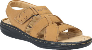 red chief sandals myntra