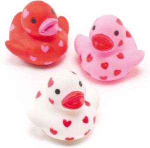 Mini Heart Rubber Ducks Perfect Party Bag Filler for Children (Pack of 6)
