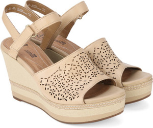 clarks nude wedges