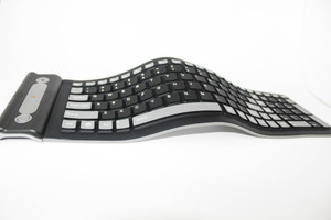 RoQ 107 Keys With Numeric Keys Silicone Rubber Waterproof Flexible Foldable Wireless Laptop Keyboard