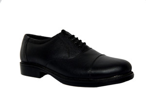 bata Lace Up