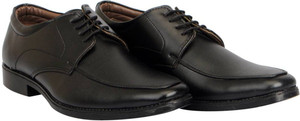 Action Lace Up