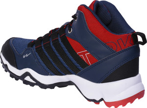 campus trek running shoes