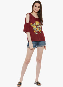 Famous by payal kapoor Casual 3/4th Sleeve Solid Women's Maroon Top