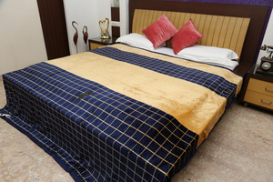 Tima shop gold blanket