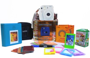Fujifilm Instax Mini 9 Smokey White Festive Pack Instant Camera