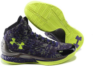 Under armour basketball shoes purple hot sale