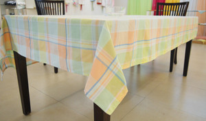 Home Matters Checkered 6 Seater Table Cover