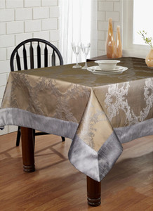 Lushomes Self Design 6 Seater Table Cover