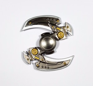 https://rukminim1.flixcart.com/image/300/300/j8rnpu80/spin-press-launch-toy/s/r/q/ninja-shuriken-fidget-spinner-gold-and-silver-go-grab-it-original-imaeyp25u5hszmrc.jpeg