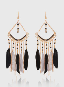 Jazz Jewellery Fashion Beaded Black and White Feather Dangler Gold Plated Tassel Earring for Girls and Women Alloy Dangle Earring