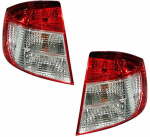Suzuki sx4 tail light outlet cover