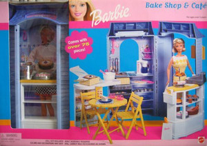Generic Barbie Bake Shop Cafe Playset w Over 75 Pieces 2000