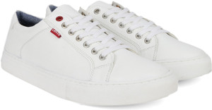 levi's prelude sneakers for men(white)