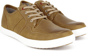 Hush puppies hanston clearance roadside