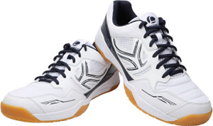 badminton shoes in decathlon
