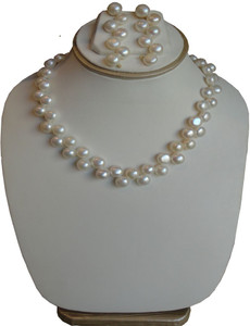 Sri Bansilal Pearls Mother of Pearl Jewel Set