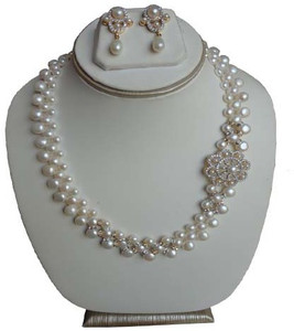Sri Bansilal Pearls Alloy Jewel Set