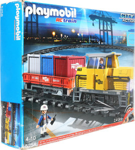 Playmobil city shop action train