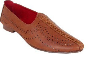kolhapuri mojari shoes
