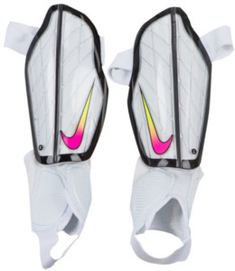 Nike protegga sales flex shin guards